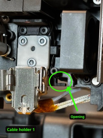 Hotend install, step 2: supplied installation photograph - photo 1