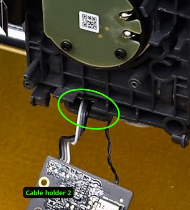 Hotend install, step 2: supplied installation photograph - photo 1
