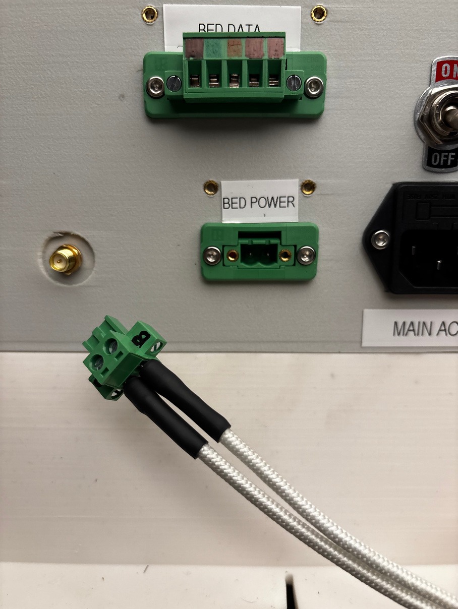 Bed power cable connector and the BED POWER port - photo 1